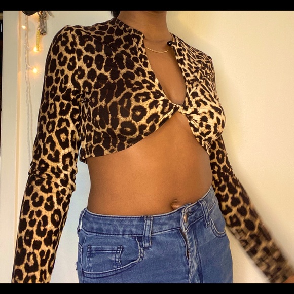 Cheetah print crop top - Picture 1 of 4